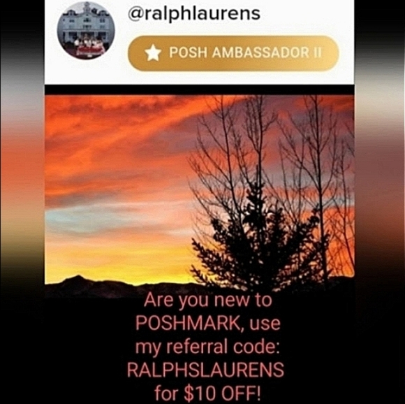 New Tory Burch Hex Pavรฉ Stud Earrings in Gold - Picture 5 of 5